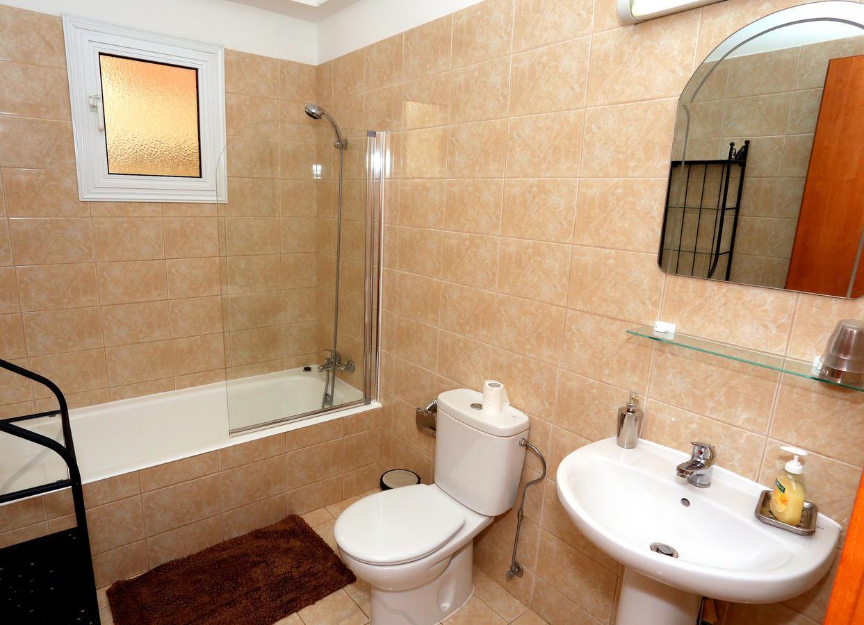 Penelope Court Apartment 102 Lárnaka Kültér fotó