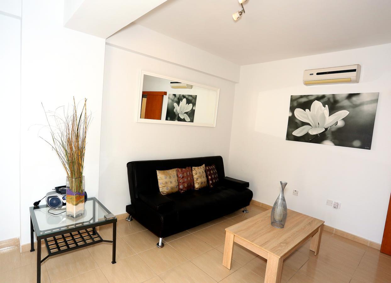 Penelope Court Apartment 102 Lárnaka Kültér fotó
