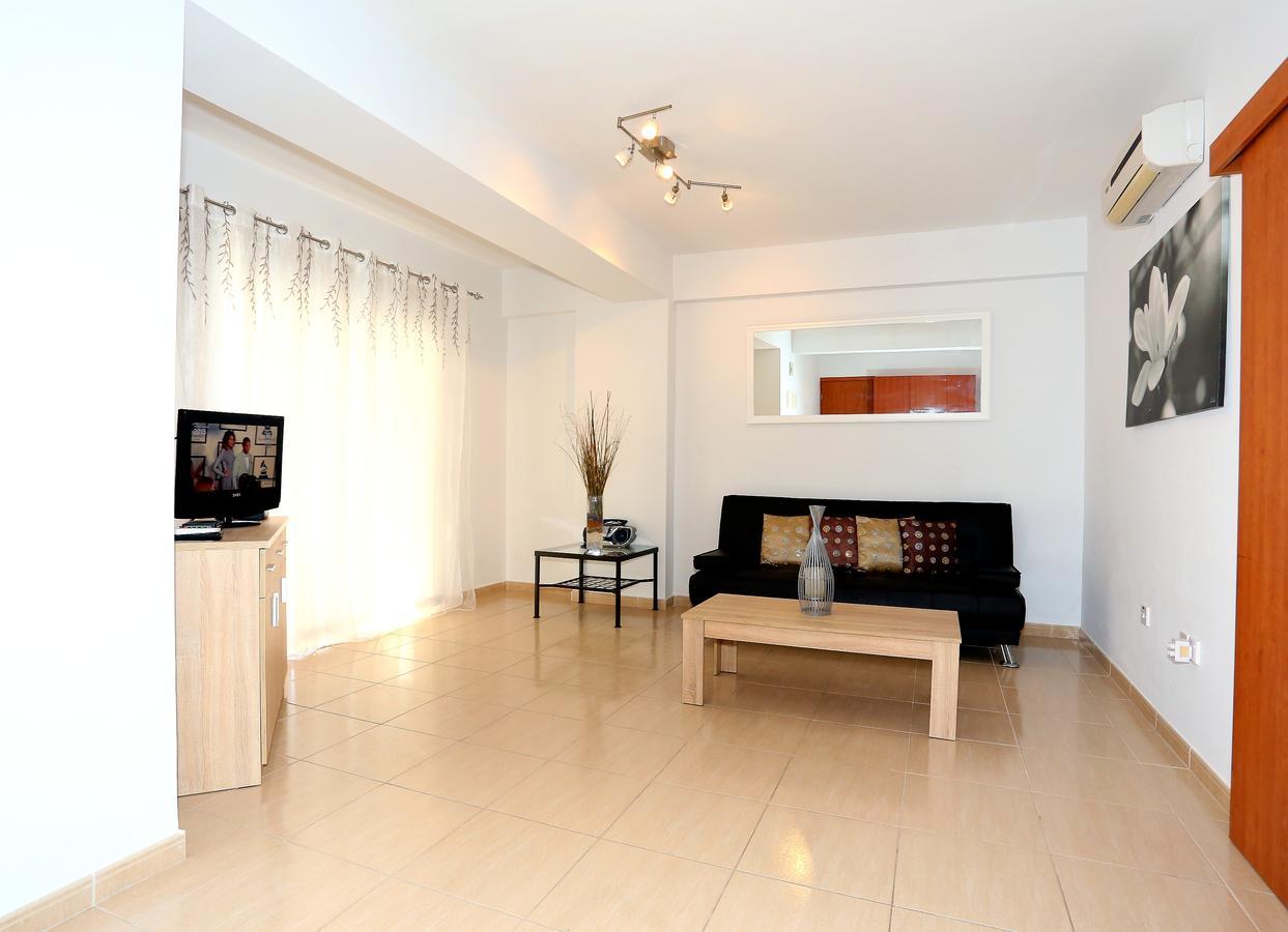 Penelope Court Apartment 102 Lárnaka Kültér fotó